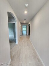 2320 Thurlow St in Alva, FL - Building Photo - Building Photo