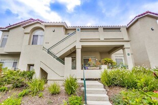 110 Sandpiper Ln in Aliso Viejo, CA - Building Photo
