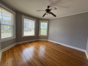 17 Hillside Ave in Naugatuck, CT - Building Photo - Building Photo
