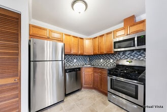 206 Timber Trail in Streamwood, IL - Foto de edificio - Building Photo