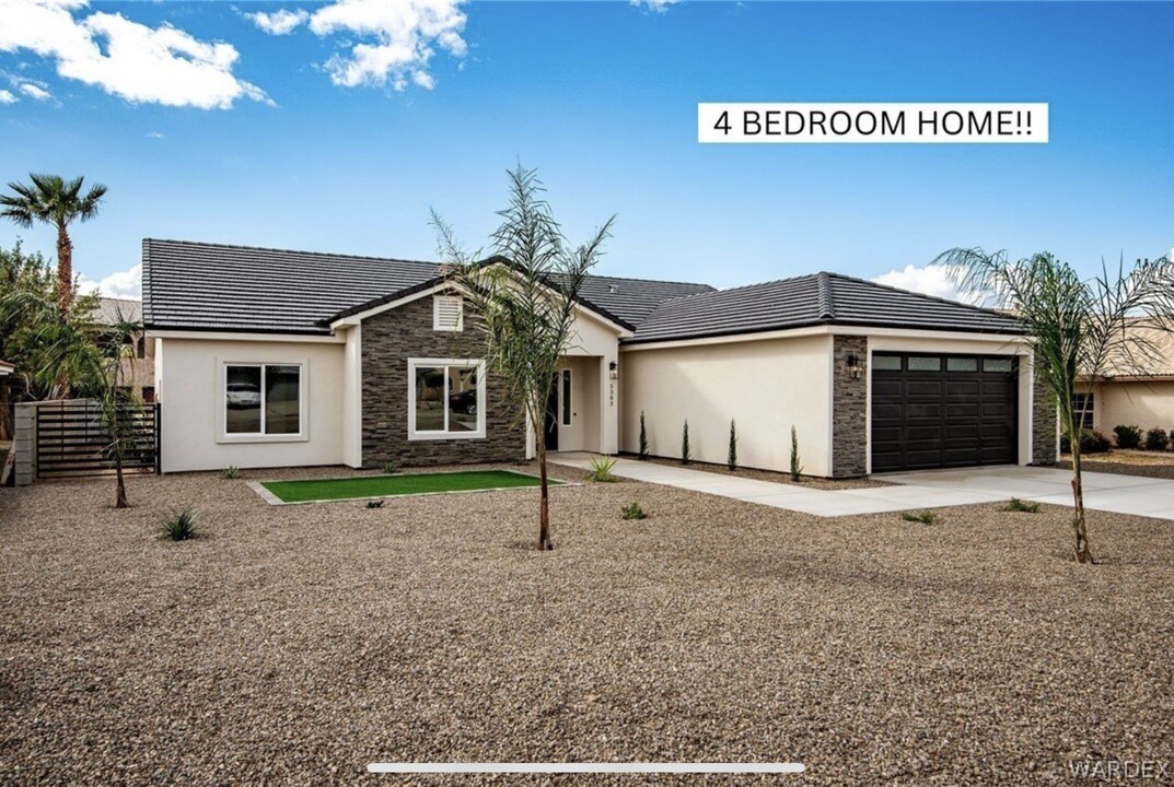 5383 Tierra Linda Dr in Fort Mohave, AZ - Building Photo