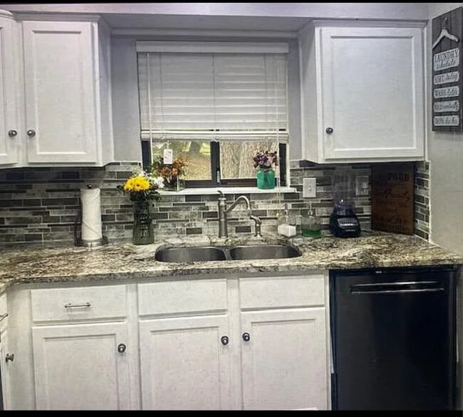 property at 109 Cedar Ridge Way