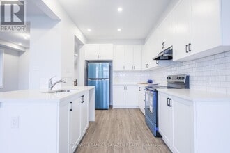 623 Allied Mews in Ottawa, ON - Building Photo - Building Photo