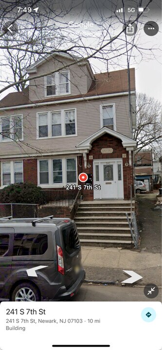 241 S 7th St in Newark, NJ - Building Photo