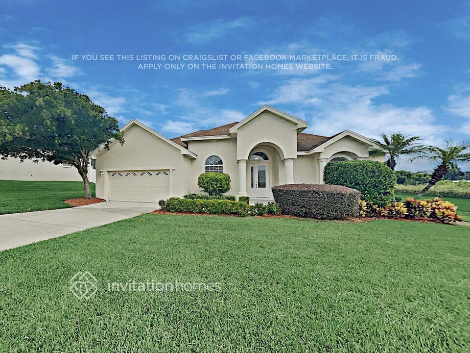 2818 Kinsley St in Lakeland, FL - Building Photo