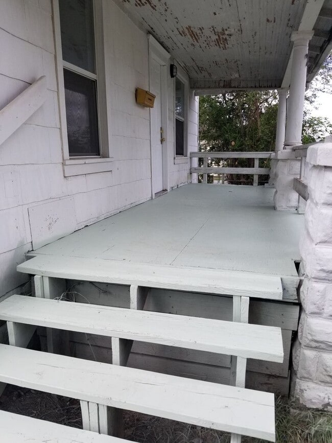 property at 215 Cheyenne Ave