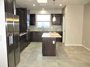 8750 Sevano Cir NE in Albuquerque, NM - Building Photo - Building Photo