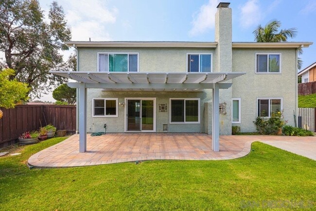 3576 Ridge Rd in Oceanside, CA - Foto de edificio - Building Photo