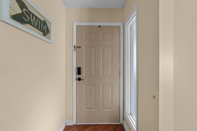 1356 Glenns Bay Rd, Unit L208 in Myrtle Beach, SC - Foto de edificio - Building Photo