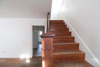 805 S High St in Harrisonburg, VA - Foto de edificio - Building Photo