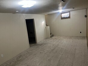 1813 Ryan Dr in Bismarck, ND - Building Photo - Building Photo