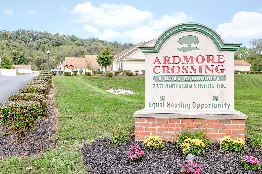 Ardmore Crossing in Chillicothe, OH - Building Photo