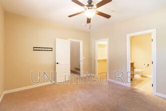 425 E Woodland Dr in Flagstaff, AZ - Building Photo - Building Photo