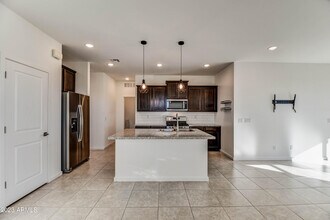 37061 N Sidewinder Dr in San Tan Valley, AZ - Building Photo - Building Photo