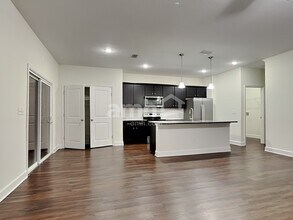 998 Tan Tara Trl in Jacksonville, FL - Foto de edificio - Building Photo