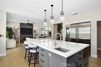 3941 Rock Hampton Dr in Los Angeles, CA - Building Photo - Building Photo