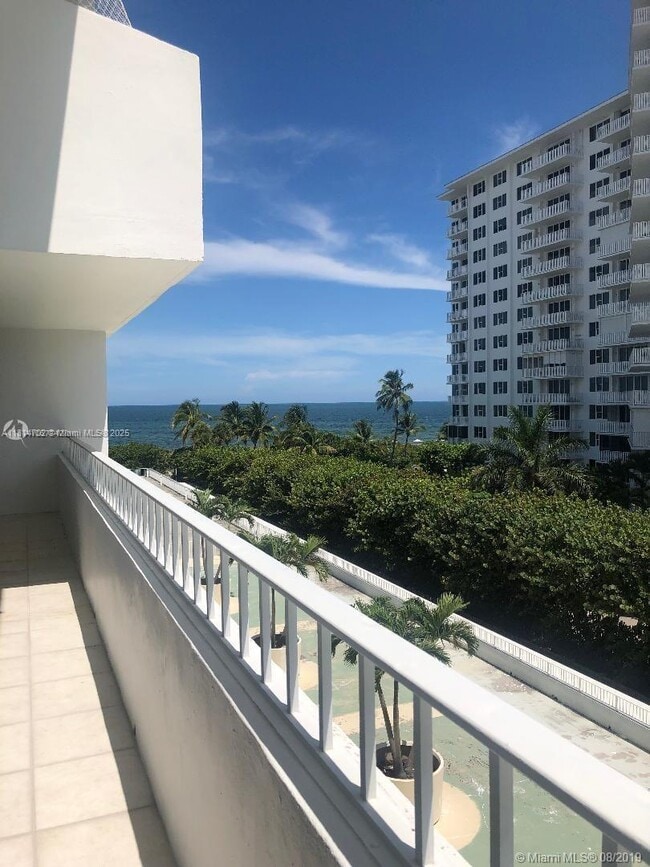 property at 199 Ocean Ln Dr