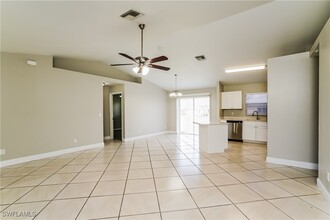 5140 27th St SW in Lehigh Acres, FL - Building Photo - Building Photo