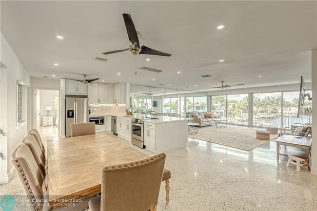 2717 Yacht Club Blvd in Fort Lauderdale, FL - Foto de edificio - Building Photo