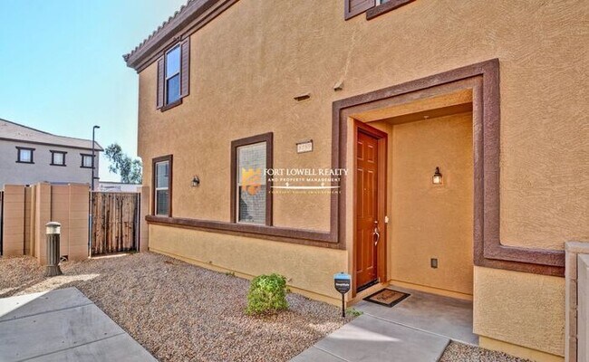 8169 W Groom Creek Rd in Phoenix, AZ - Building Photo - Building Photo