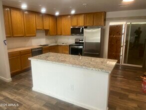 3823 N 81st Ave in Phoenix, AZ - Building Photo - Building Photo