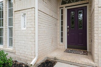 2110 Red Oak Cir in Round Rock, TX - Building Photo - Building Photo