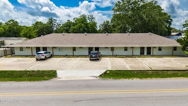 property at 314 Deare St