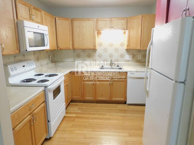 4312 Edith Ln in Greensboro, NC - Building Photo - Building Photo