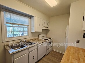 18 Broadview Terrace in Thomaston, CT - Building Photo - Building Photo