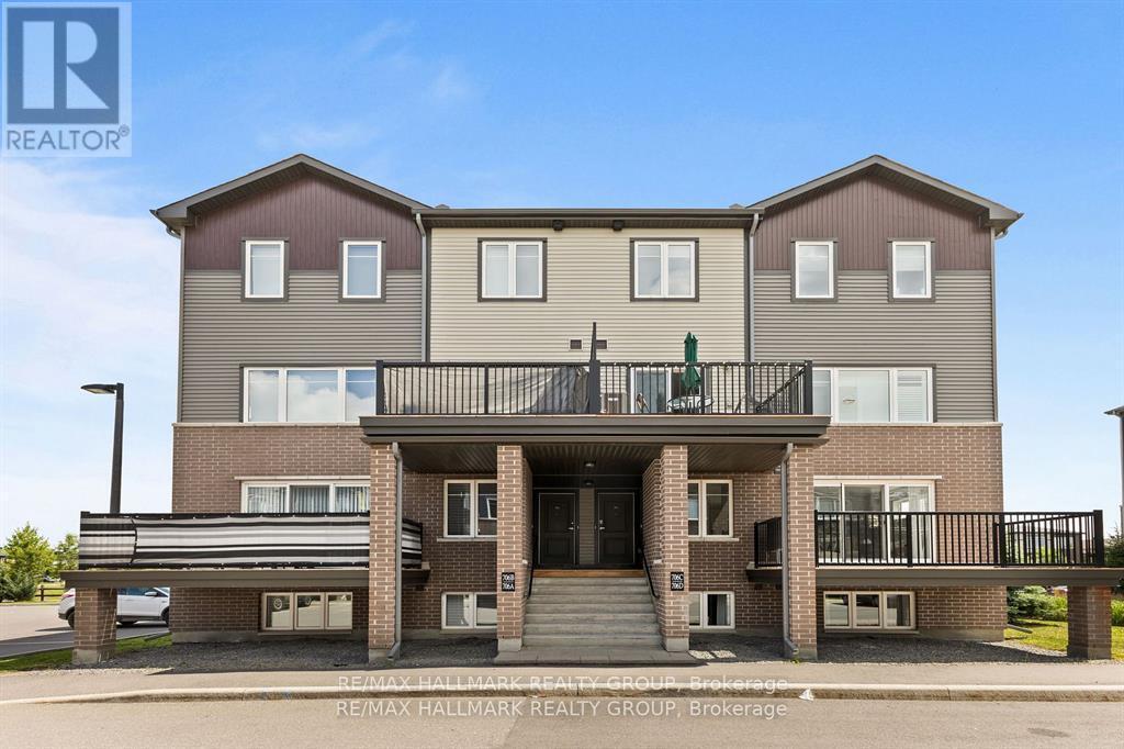 706 Amberwing Private in Ottawa, ON - Building Photo