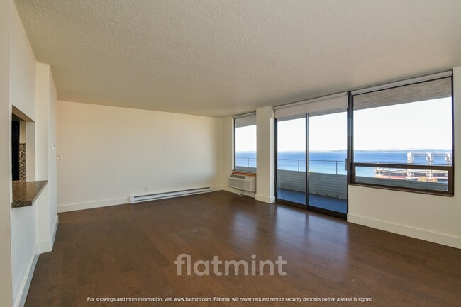 521 5th Ave W in Seattle, WA - Building Photo - Building Photo