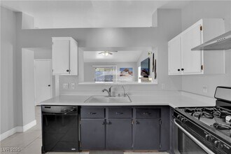 5037 Sock Hop Way in North Las Vegas, NV - Building Photo - Building Photo