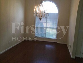 417 Waterford Dr in Calera, AL - Building Photo - Building Photo