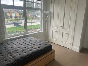 10811 Southridge Rd in Richmond, BC - Building Photo - Building Photo