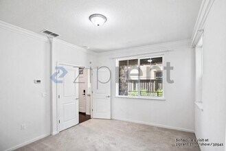 715 Mystic Topaz Loop in San Jose, CA - Foto de edificio - Building Photo