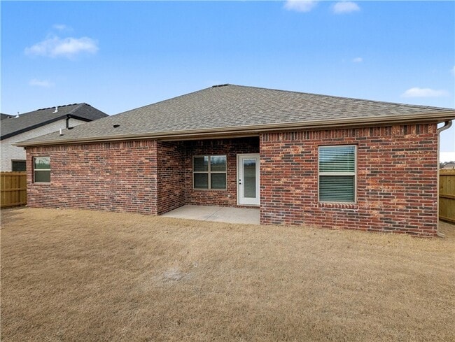 property at 6807 SW Basswood Ave