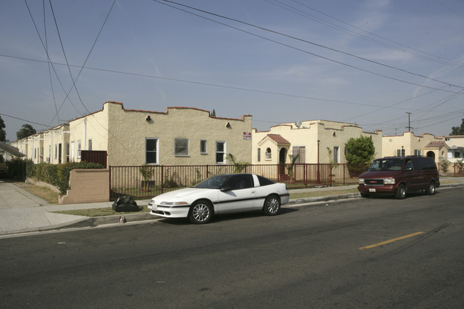 6813 Bear Ave in Bell Gardens, CA - Building Photo - Building Photo