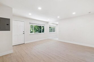 5723 Via Monte Dr in San Jose, CA - Building Photo - Building Photo