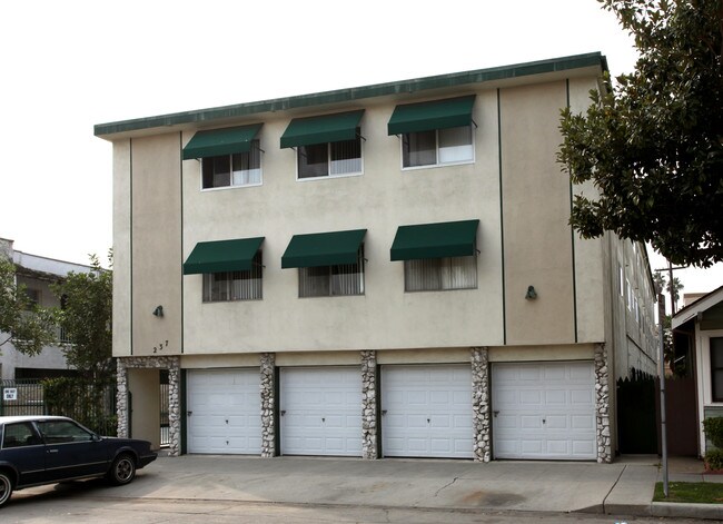 237 Lime Ave in Long Beach, CA - Building Photo - Building Photo