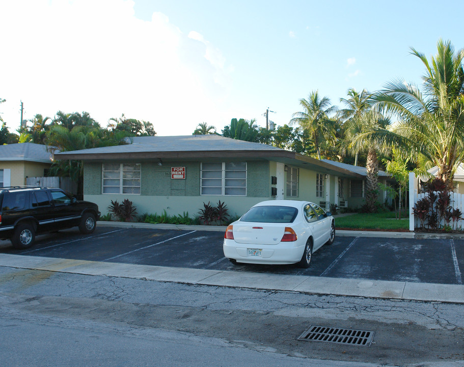 1634 NE 4th Pl in Fort Lauderdale, FL - Building Photo