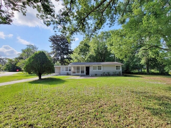 property at 9267 Waynesboro Ave