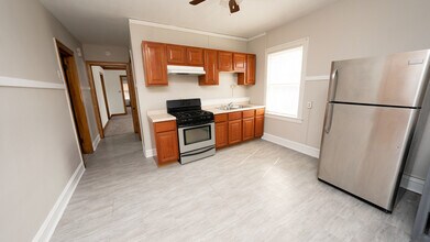 1216 N Springfield Ave in Chicago, IL - Building Photo - Building Photo