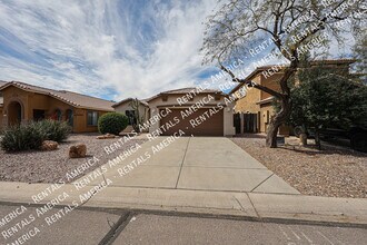 29120 N Yellow Bee Dr in San Tan Valley, AZ - Foto de edificio - Building Photo