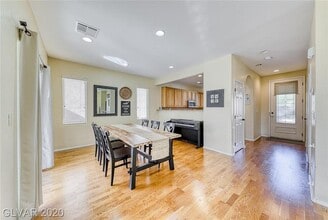 1049 Garnet Ridge Ct in Las Vegas, NV - Building Photo - Building Photo