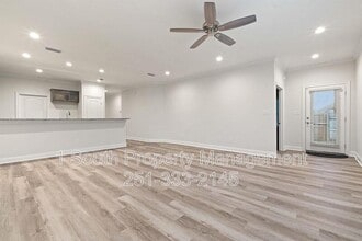 8543 Clarke Rd in Mobile, AL - Building Photo - Building Photo