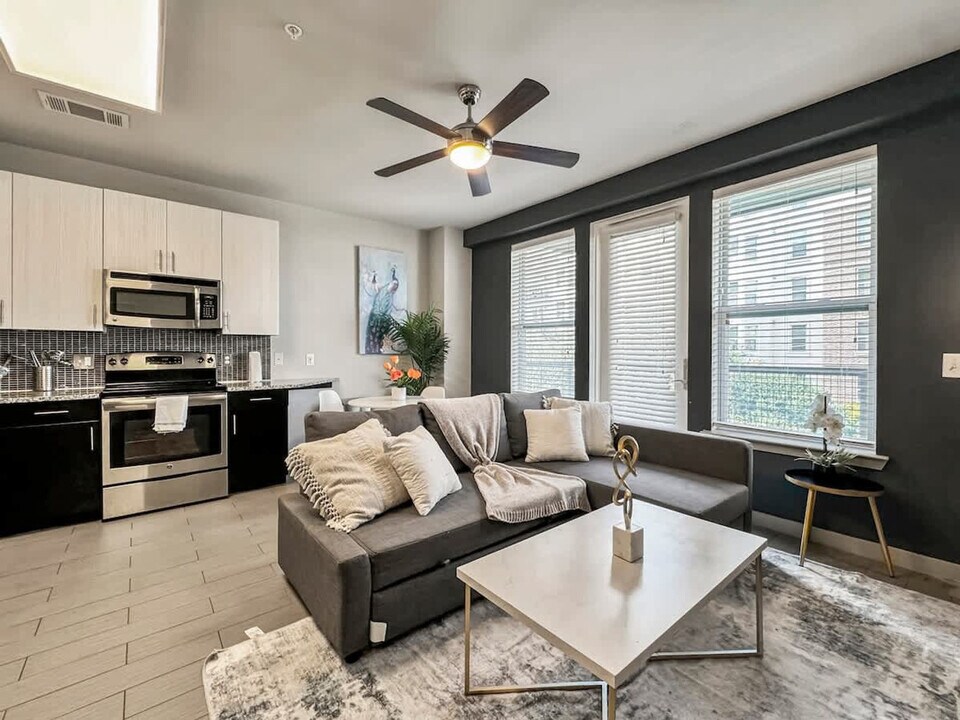 3021 Routh St in Dallas, TX - Building Photo