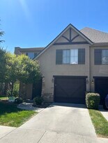 6754 950 E in Midvale, UT - Building Photo