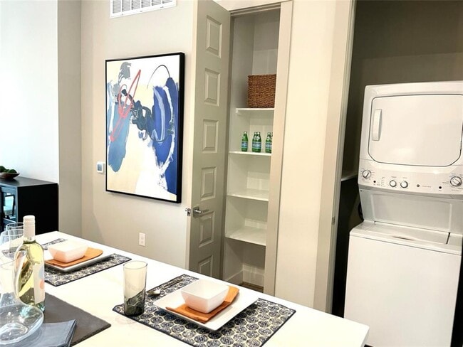 property at 401 W 25th St