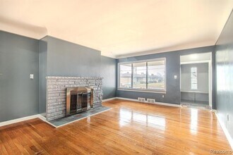 21135 Virginia Ave in Eastpointe, MI - Building Photo - Building Photo