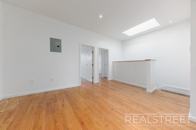 1220 Nostrand Ave in Brooklyn, NY - Building Photo - Building Photo